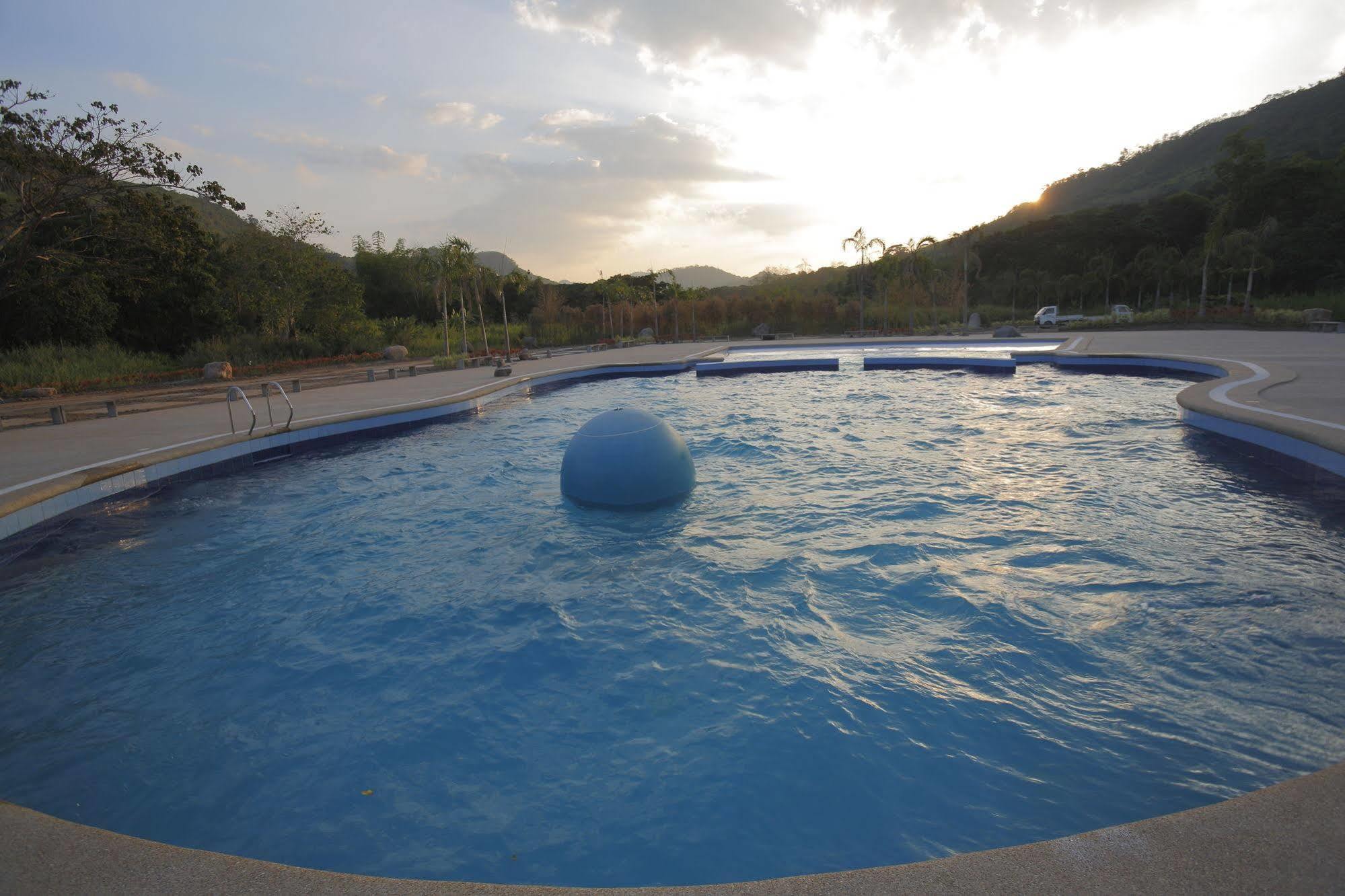 Green Canyon Leisure Farms Clark Field Esterno foto